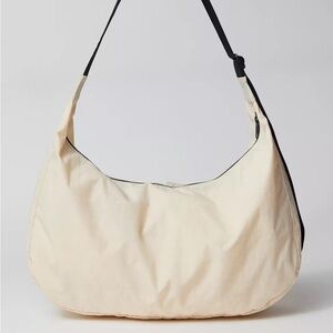 BAGGU Large Nylon Crescent Bag